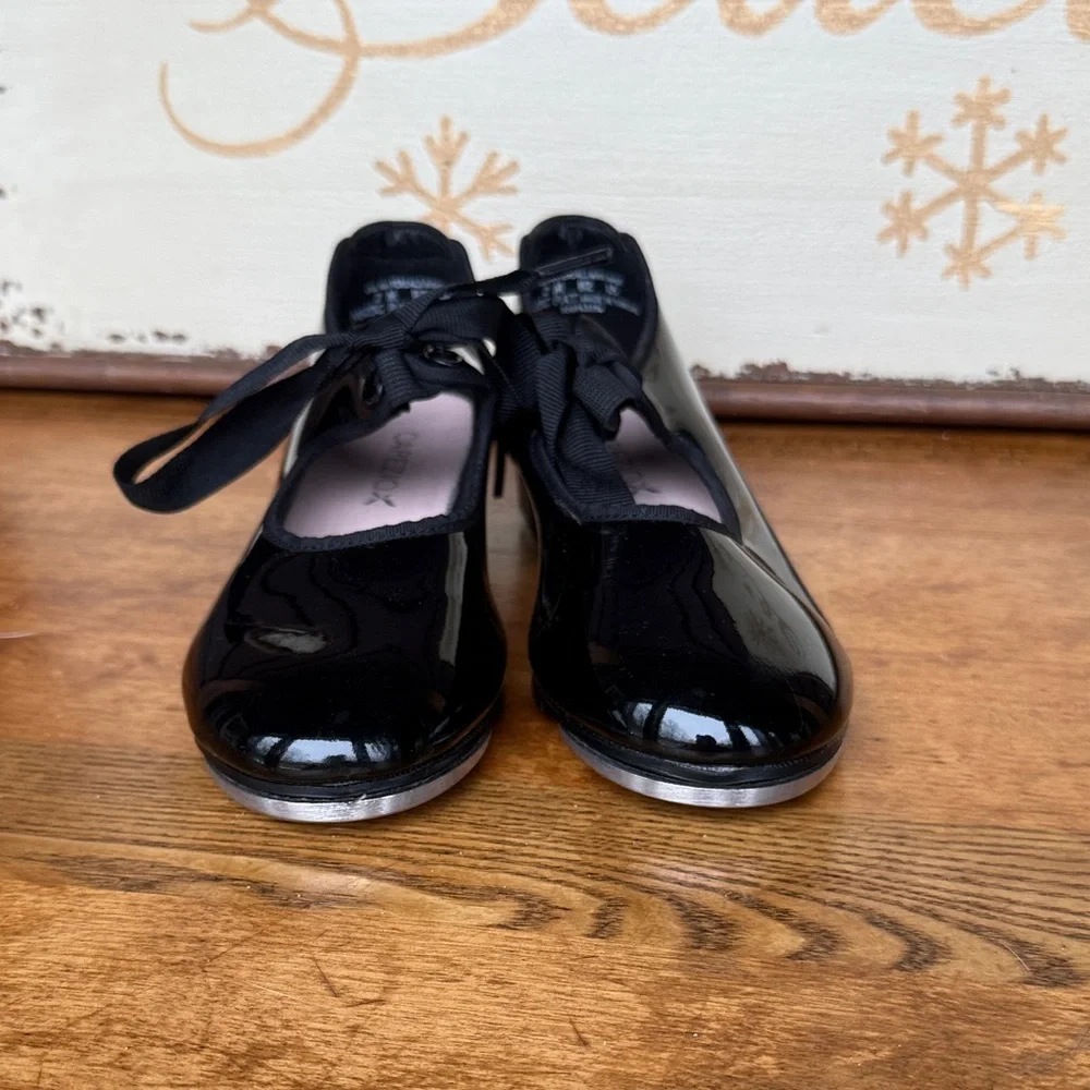 Capezio size patent